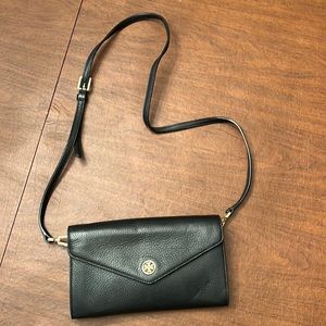 Tory Burch black pebbled wallet cross body